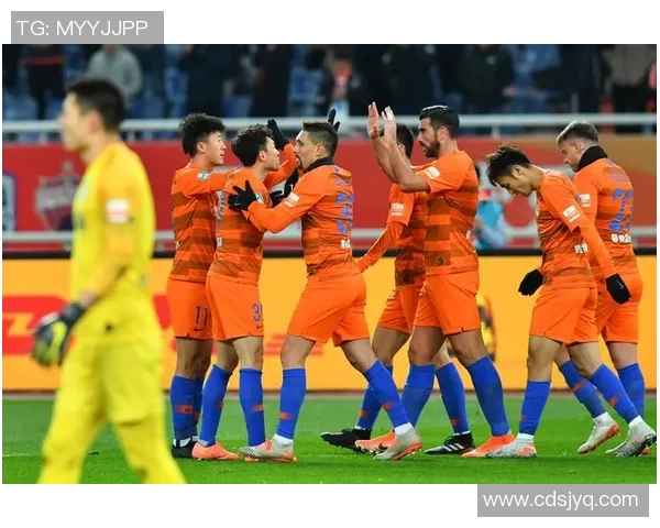 鲁能迎战永昌中超焦点之战期待精彩对决与球迷热情助威