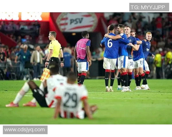 沃特福德与曼联激战正酣比分悬念引发球迷热议