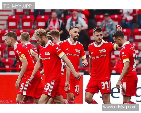 意乙福贾与恩波利的激烈对决展现了球队的实力与战术较量