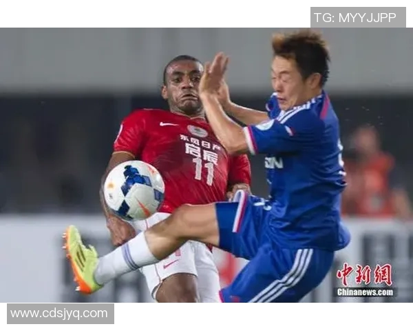 恒大与横滨水手精彩对决直播全程回顾与赛后分析