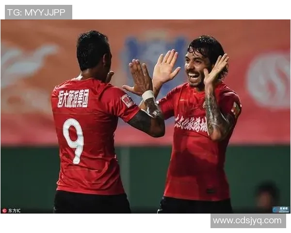 恒大与香港足球队精彩对决在线直播全程回顾与分析