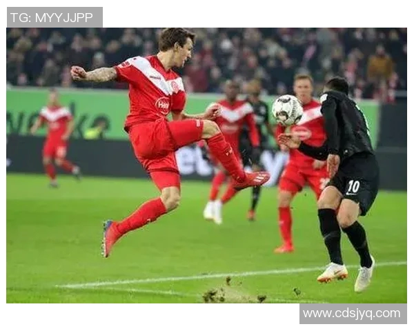 埃因霍温与坎布尔激战正酣赛况分析与精彩瞬间回顾